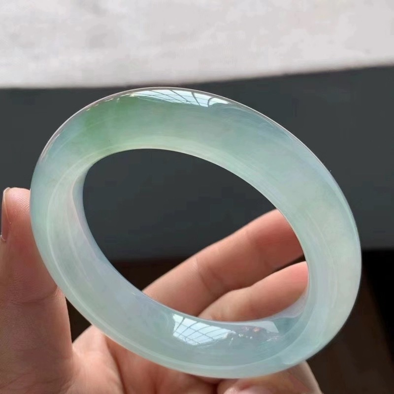 Lighting - Gelang batu giok ringan untuk perempuan,
